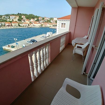 Apartment Svetka Сали Екстериор снимка