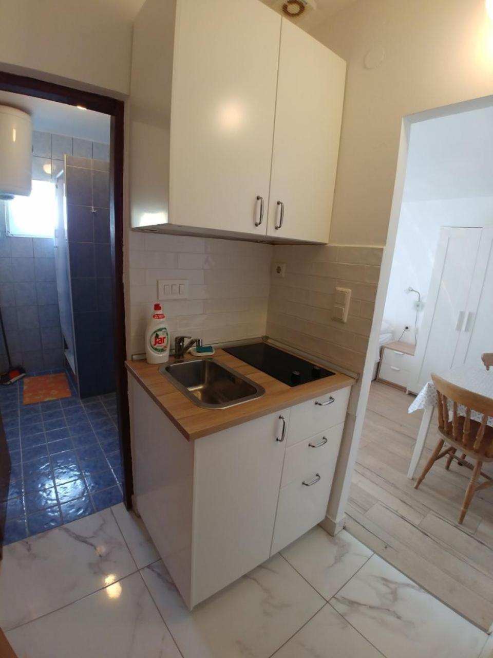 Apartment Svetka Сали Екстериор снимка