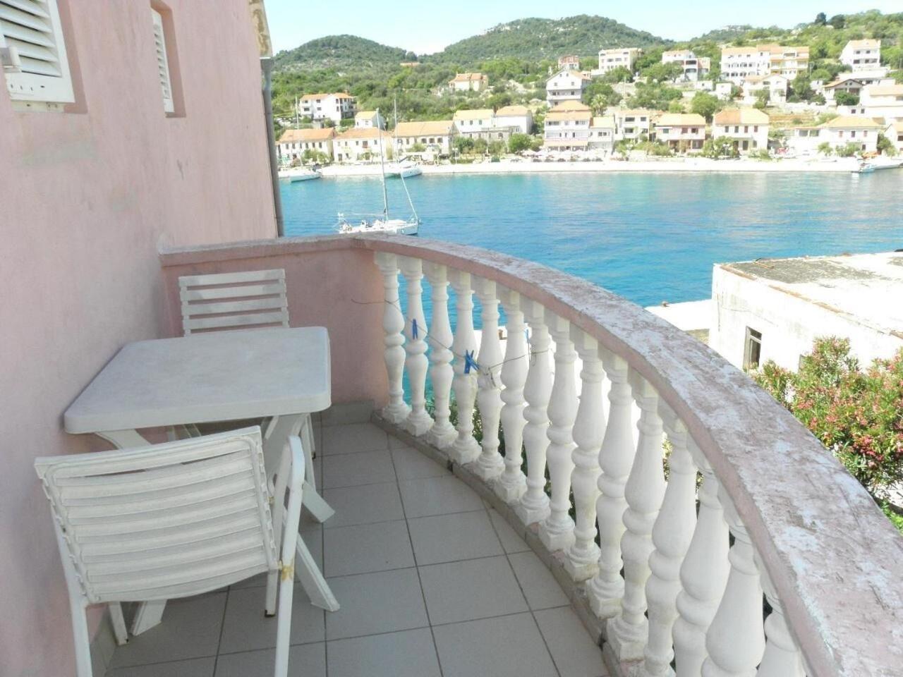 Apartment Svetka Сали Екстериор снимка